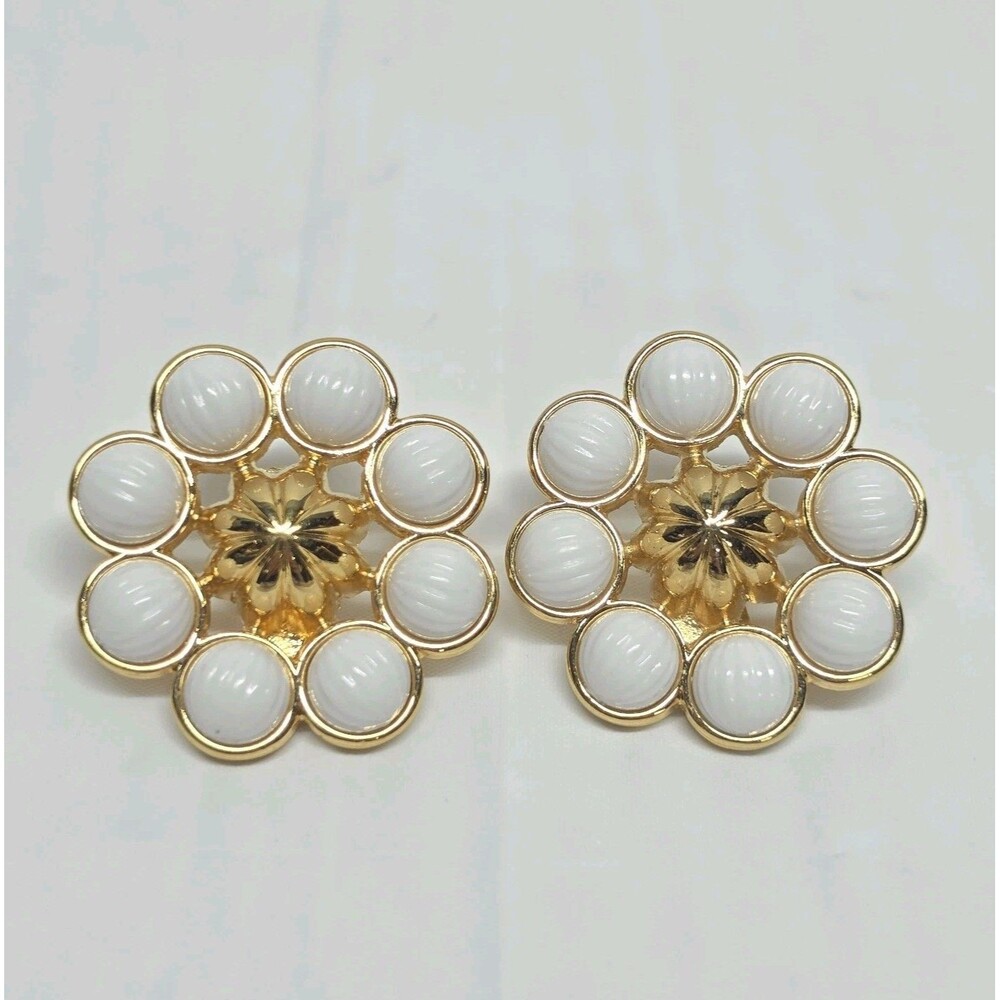Vintage Monet White Bead Lucite Starburst Clip On Earrings Gold Tone Base